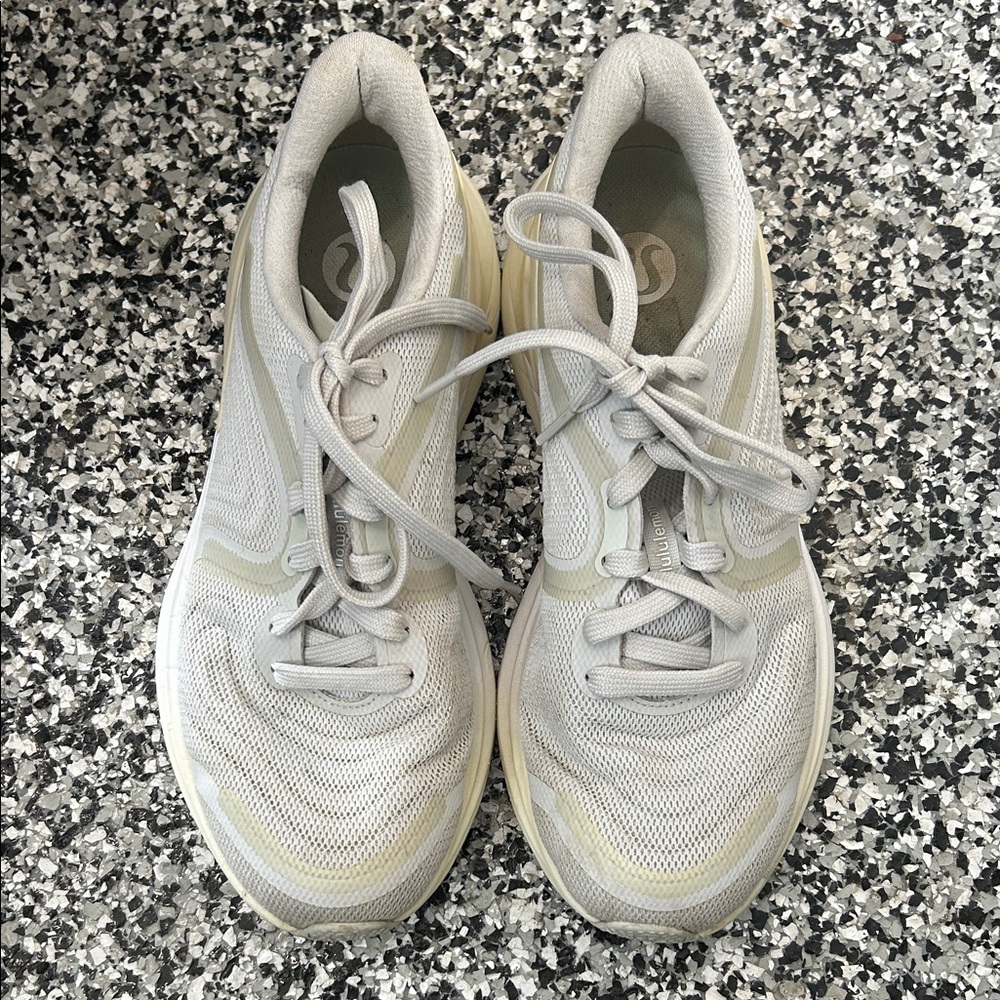 LuluLemon Light Gray Women's Running Sneakers - Breathable Mesh Comfort